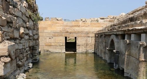 Turkey Opens "Gate to Hell" in Ancient Greek City of Hierapolis