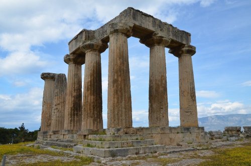 Ancient Greeks Used Lifting Device to Move Stones Before Cranes