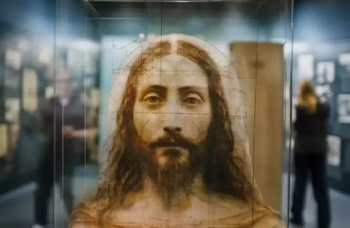 AI Creates Image of Jesus Using the Shroud of Turin Relic
