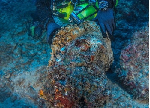 Marble Statue, Human Teeth Discovered at Greece’s Antikythera Shipwreck
