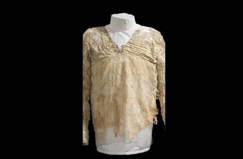 The Garment Older Than the Pyramids: The Tarkhan Dress