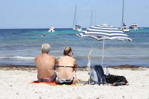 Greece Aims to Become Florida of Europe by Enticing Foreign Pensioners