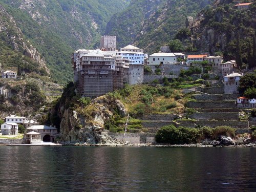 Fire on Mt Athos, Monasteries Safe