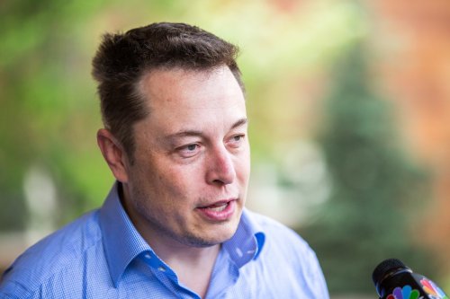Elon Must Comments on Greece’s ‘Population Collapse’
