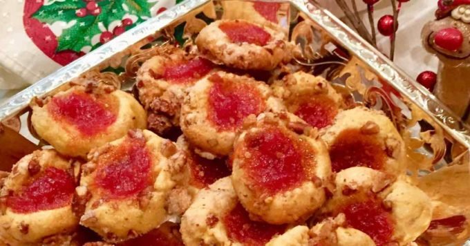 Cornmeal Cookies with Tomato Jam – A Southern Treat