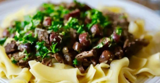 Slow Cooker Mediterranean Beef Roast