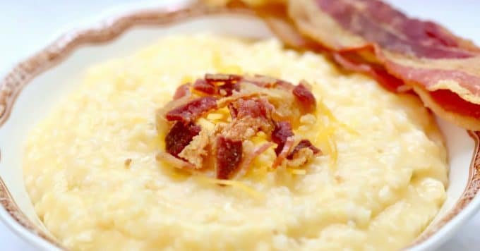 Southern Crock-Pot Easy Cheesy Grits