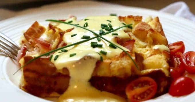 Easy Eggs Benedict Breakfast Casserole