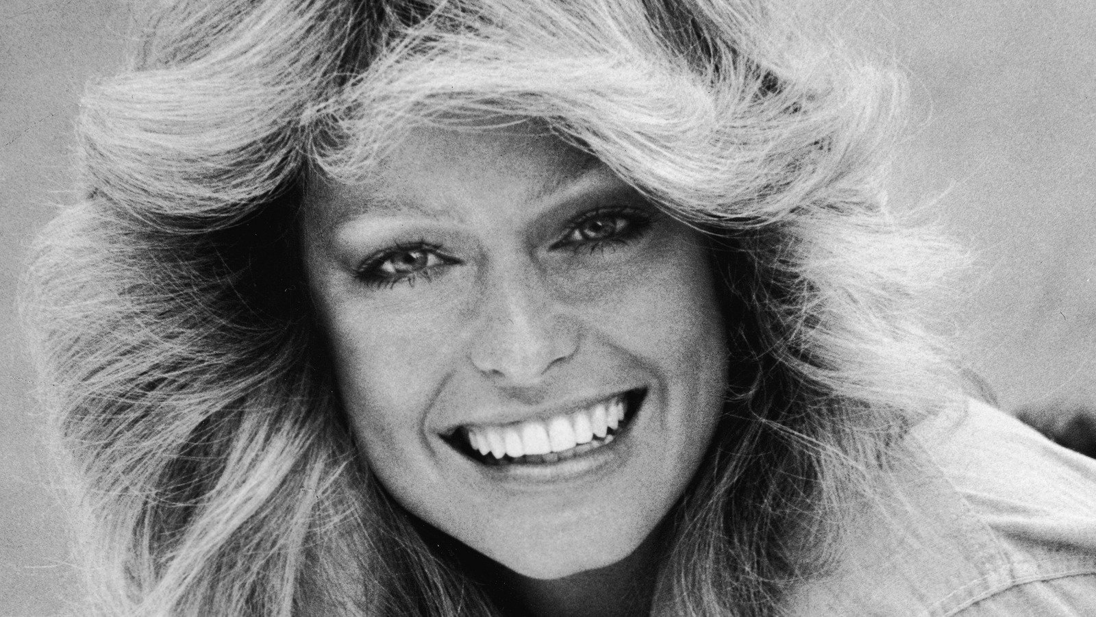 Here's Who Inherited Farrah Fawcett's Money After She Died - Grunge