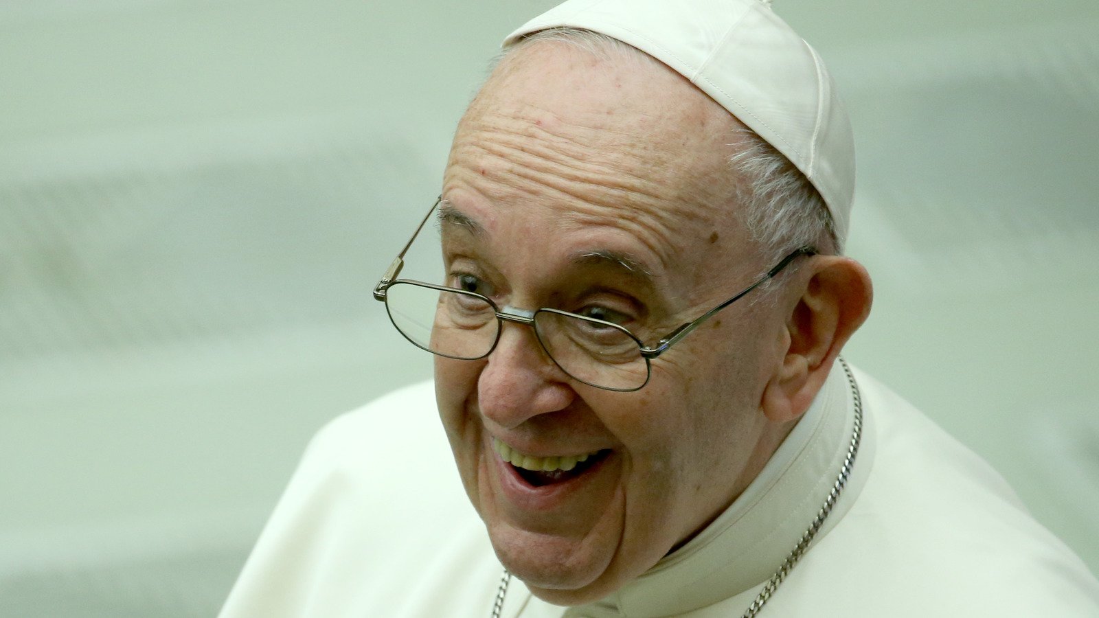 The Truth About The Time Pope Francis Worked As A Bouncer - Grunge