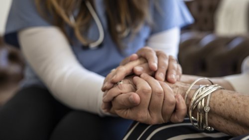 What Is The Average Amount Of Time People Live In Hospice Care?