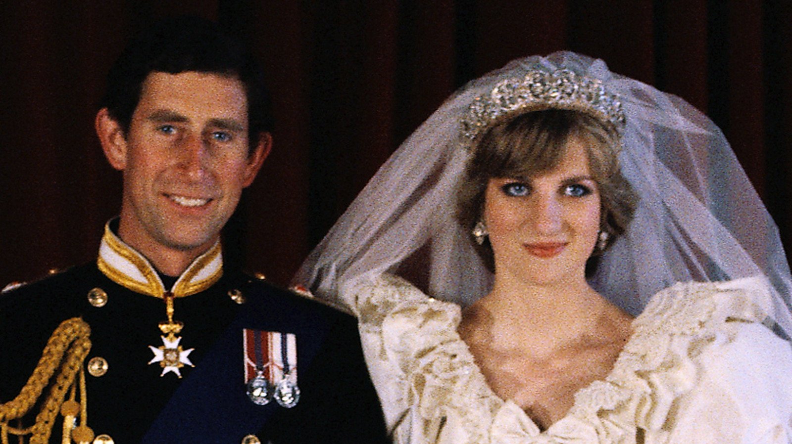 What It Was Really Like The Day Prince Charles And Lady Diana Got Married - Grunge
