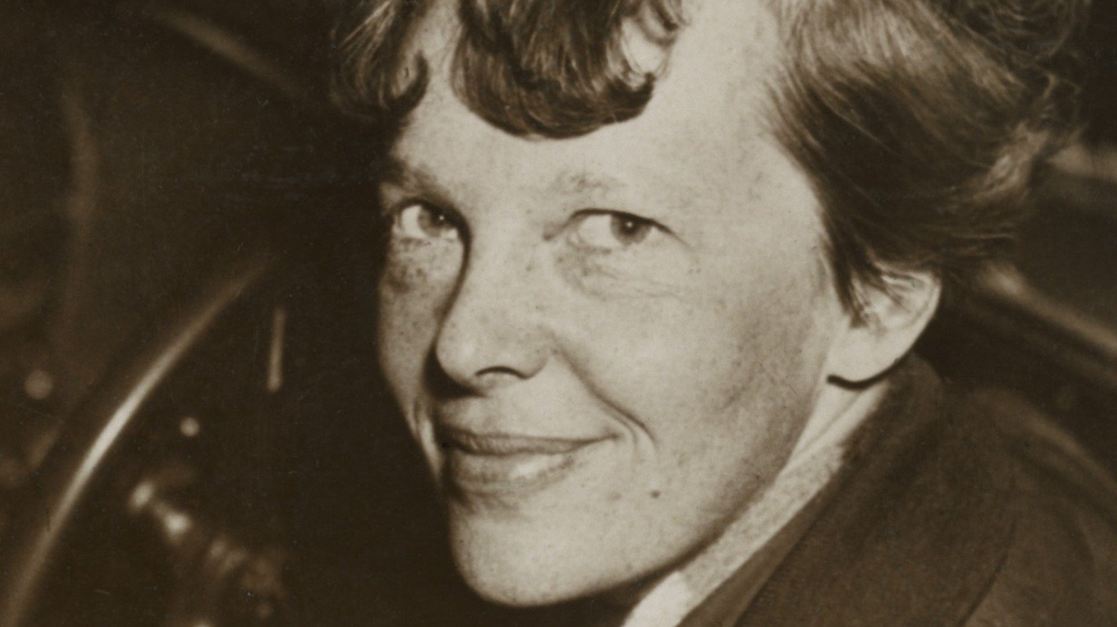 Here's How Amelia Earhart Would've Looked In Color - Grunge
