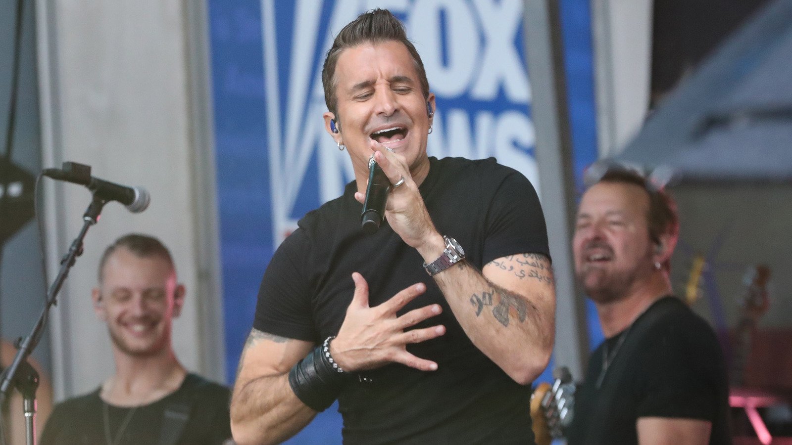 The Unexpected Acting Role Creed's Scott Stapp Has In The Reagan Biopic - Grunge