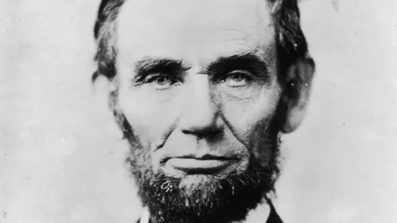 Disturbing Details Found In Abraham Lincoln's Autopsy Report