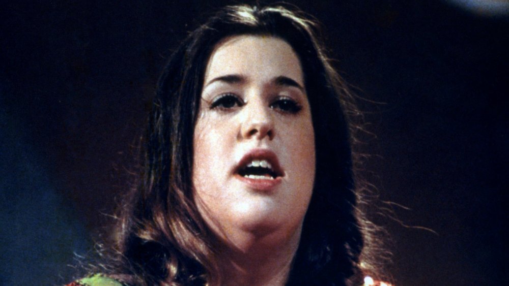 The Tragic Death Of The Mamas And The Papas' Cass Elliot | Flipboard