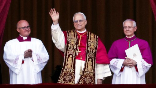 Why Townspeople Once Tore The Roof Off Of A Palace During A Papal Conclave
