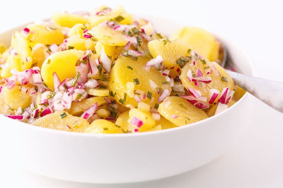 Kartoffelsalat - Der Klassiker unter den Salaten