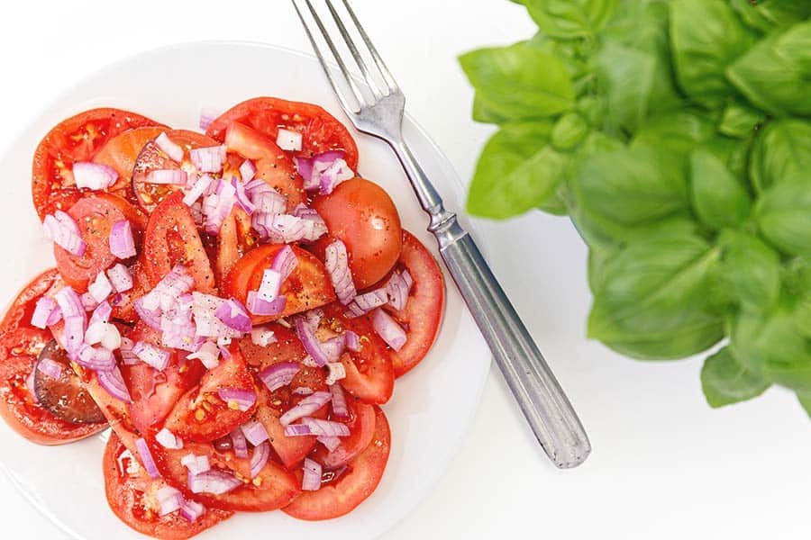 Mit dem Tomatensalat nach Oma machst Du absolut nichts falsch