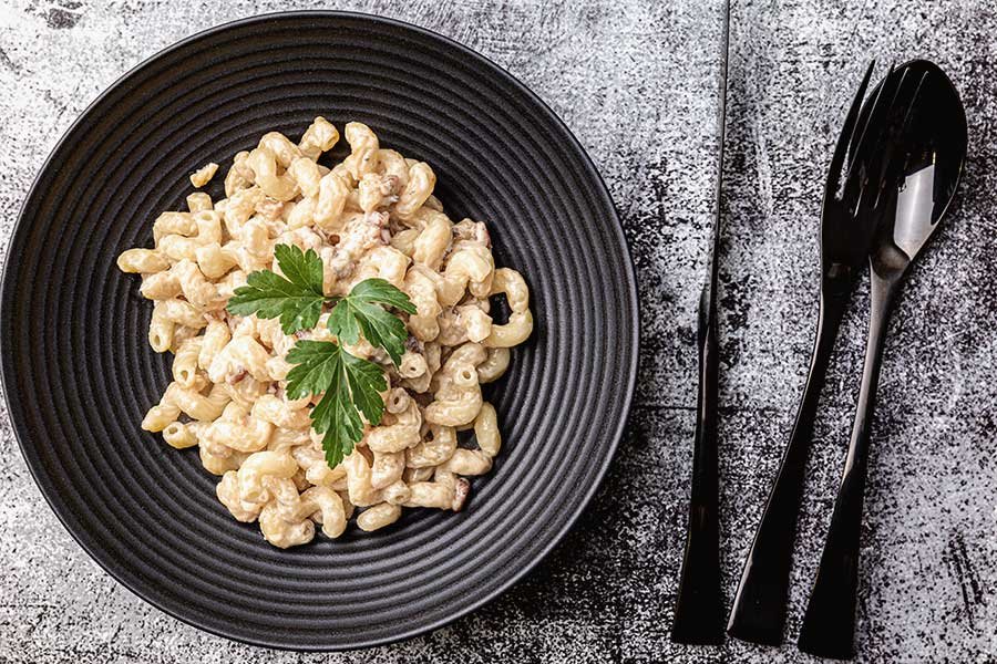 Die Gorgonzola Speck Pasta ist eine Ausgeburt an Geschmack