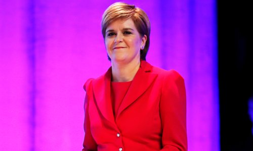 Sturgeon vows Scottish independence vote in event of hard Brexit