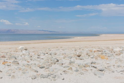 ‘The air is toxic’: how an idyllic California lake became a nightmare