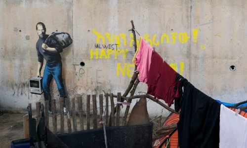 Banksy uses Steve Jobs artwork to highlight refugee crisis