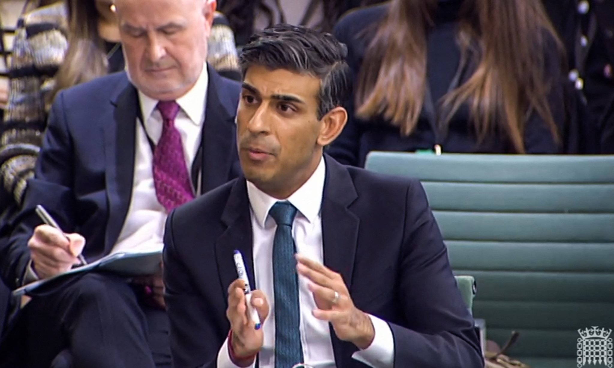 Rishi Sunak refuses to budge on NHS pay as strikes continue
