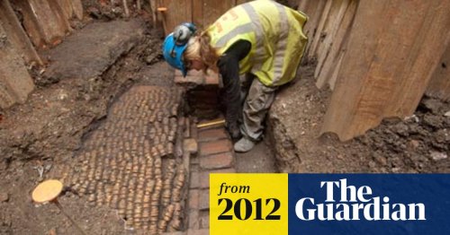Shakespeare's Curtain theatre unearthed in east London