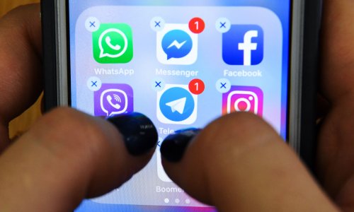 Facebook logs SMS texts and calls, users find as they delete accounts