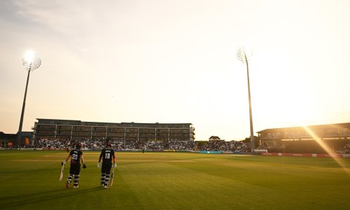 County cricket: Somerset and Lancashire set early pace in T20 Blast
