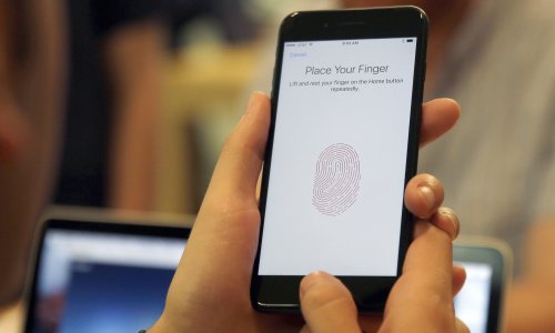 Apple may replace iPhone home button with fingerprint-scanning screen