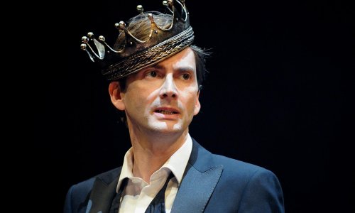 David Tennant calms his stage fright … with chocolate