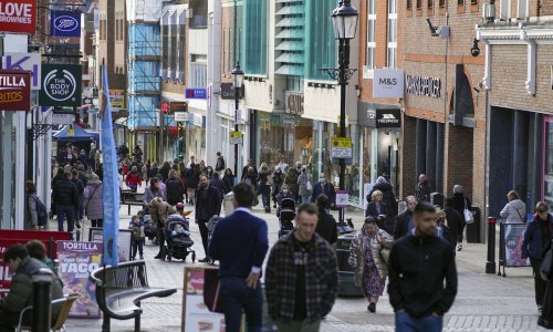 Retail sales in Great Britain jump despite soaring inflation