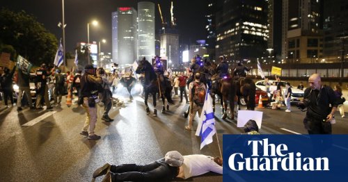 Tens of thousands of Israeli protesters call for Netanyahu’s removal