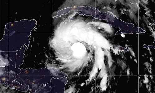 Florida issues evacuation order for Tampa ahead of Hurricane Ian