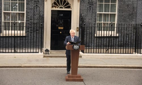 Boris Johnson resigns as Conservative leader after cabinet revolt
