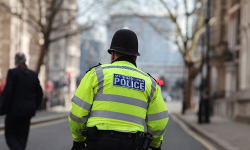 Met police to stop attending emergency mental health calls