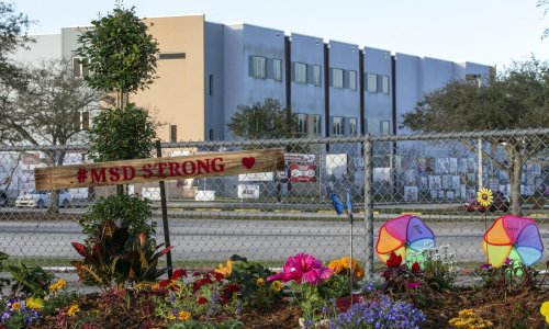 Parkland school shooting jury visits untouched, bloodstained classrooms