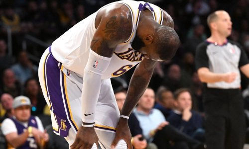 Lakers slump continues as home fans boo LeBron and Co in Los Angeles