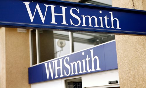 WH Smith apologises after outcry over hospital shop prices