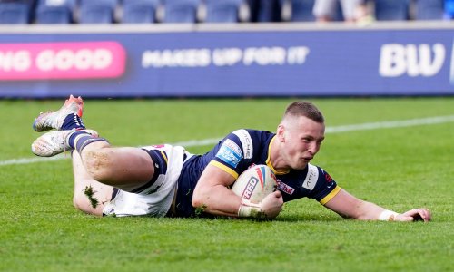 Harry Newman double inspires Leeds’ comeback win over Catalans Dragons