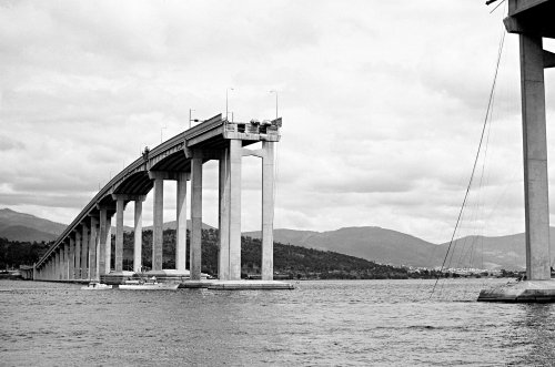 A picture in time: the Tasman Bridge disaster