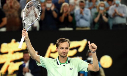 Medvedev overcomes meltdown to beat Tsitsipas and reach Australian Open final