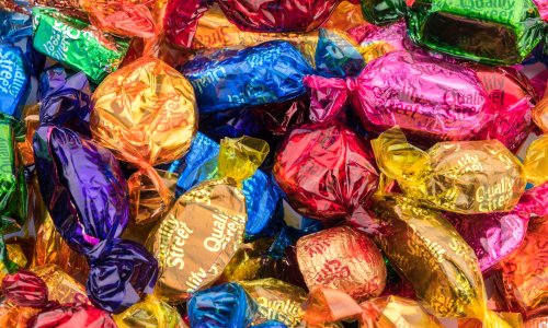 Quality Street axes plastic wrappers for recyclable paper