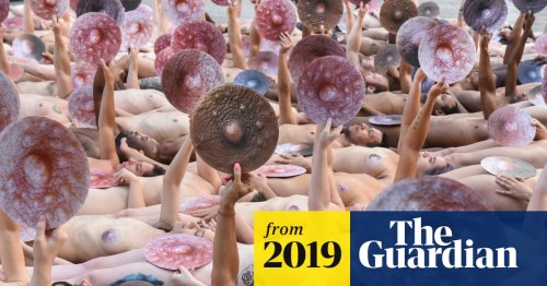 Naked protesters condemn nipple censorship at Facebook headquarters
