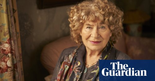 Post your questions for Shirley Collins