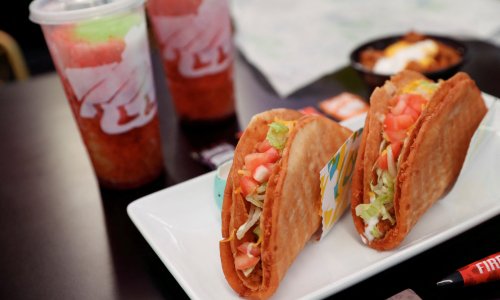 Who owns Taco Tuesdays? Taco Bell battles to ‘liberate’ trademarked ...