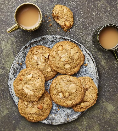 Cookies, scones and lime tart: Yotam Ottolenghi’s recipes for gluten-free bakes