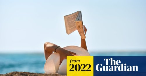 Sunny, sexy and super-fun: our all-time favourite summer reads